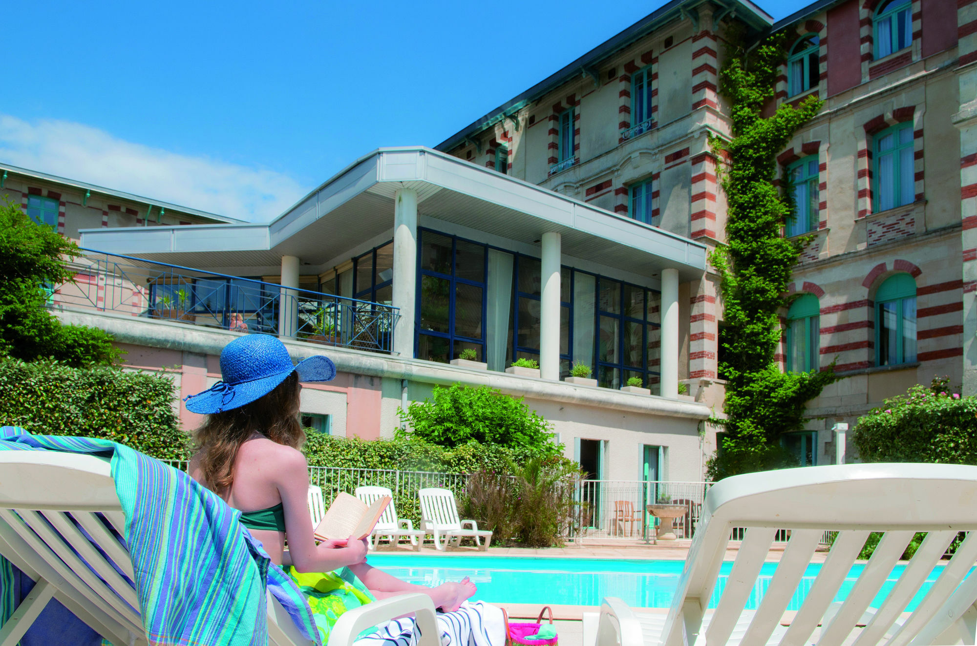 Aparthotel De Tourisme Bleues Regina 3*